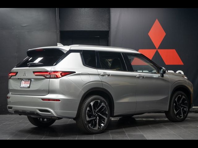 2024 Mitsubishi Outlander SEL