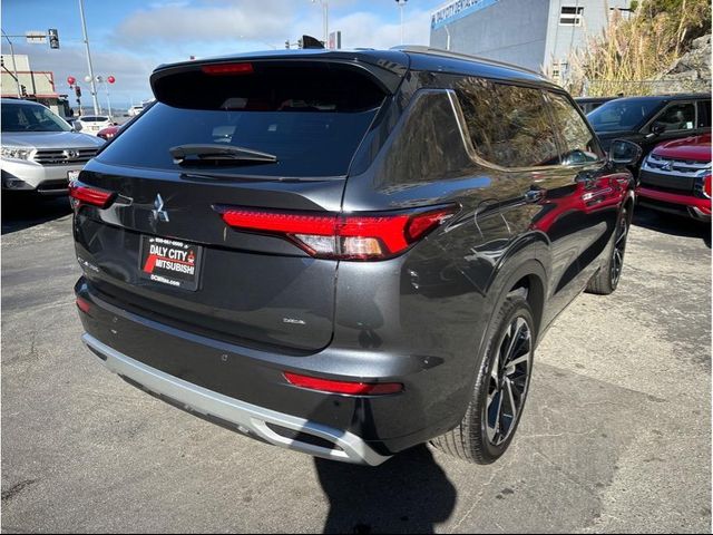 2024 Mitsubishi Outlander SEL