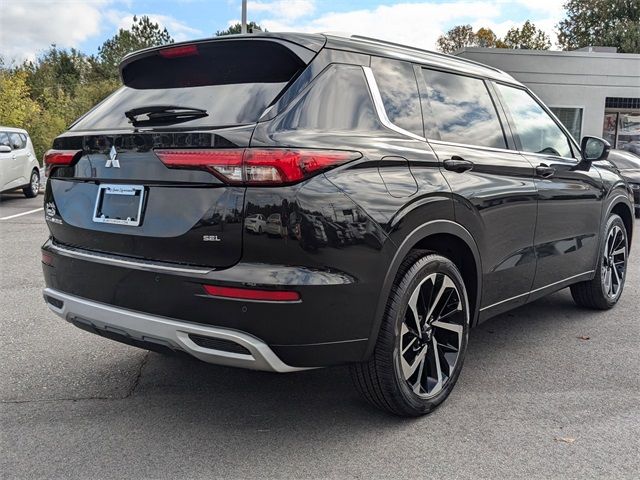 2024 Mitsubishi Outlander SEL