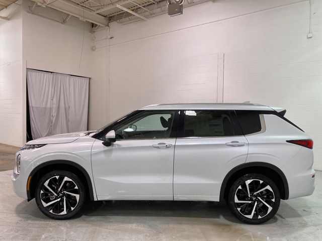 2024 Mitsubishi Outlander SEL