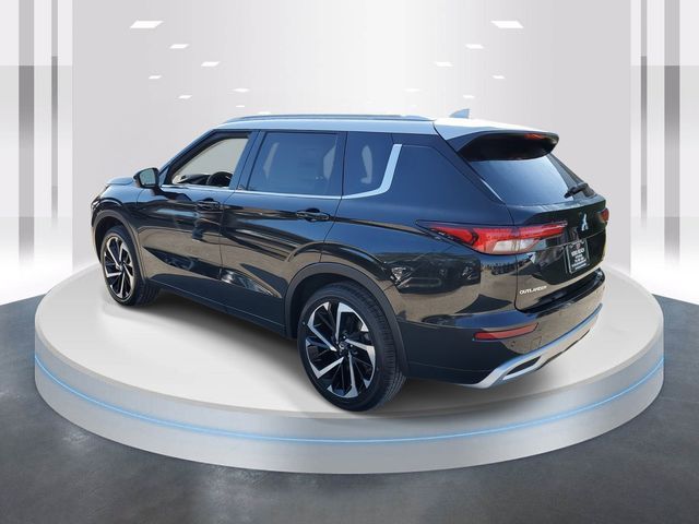 2024 Mitsubishi Outlander SEL Platinum Edition