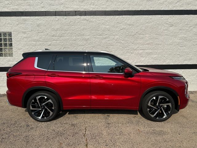 2024 Mitsubishi Outlander SEL