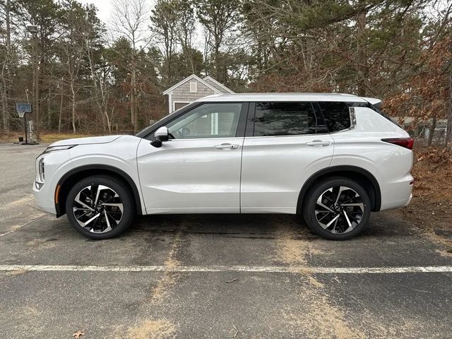 2024 Mitsubishi Outlander SEL