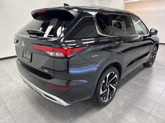 2024 Mitsubishi Outlander SEL