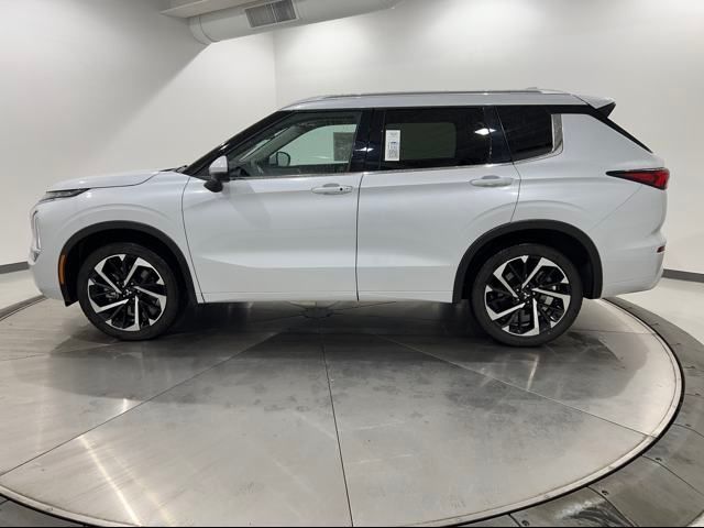 2024 Mitsubishi Outlander SEL