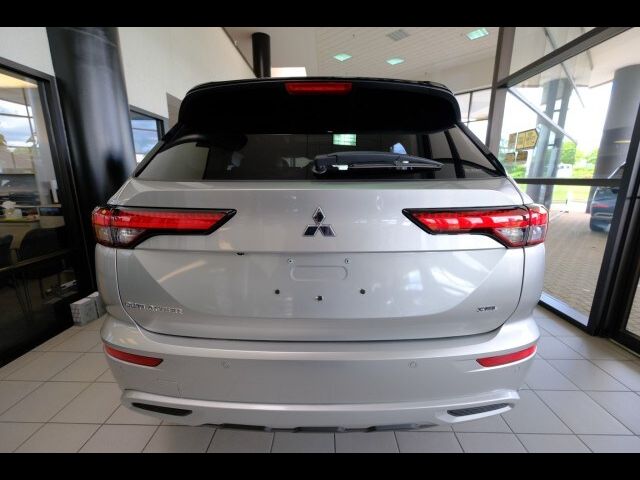 2024 Mitsubishi Outlander SEL