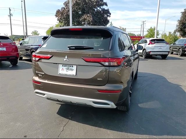 2024 Mitsubishi Outlander SEL