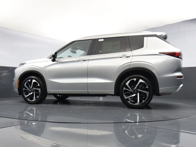 2024 Mitsubishi Outlander SEL