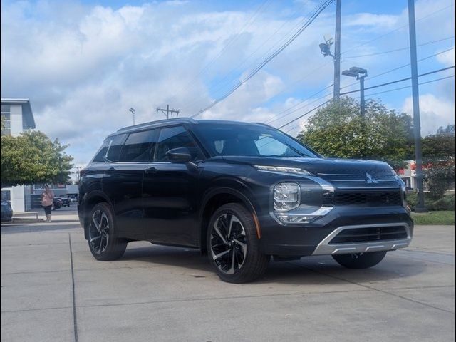 2024 Mitsubishi Outlander SEL