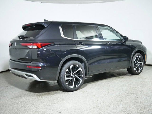 2024 Mitsubishi Outlander SEL