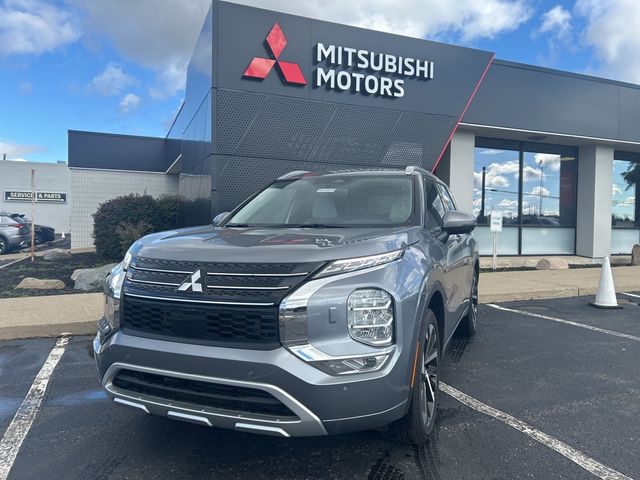 2024 Mitsubishi Outlander SEL