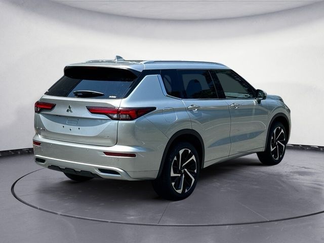 2024 Mitsubishi Outlander SEL