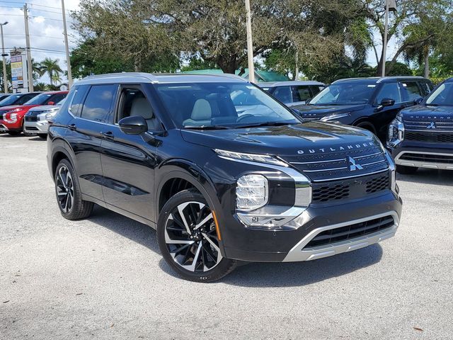 2024 Mitsubishi Outlander SEL Platinum Edition