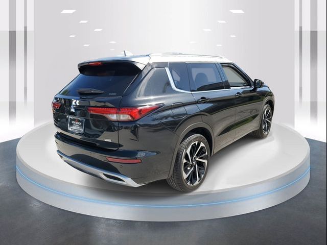 2024 Mitsubishi Outlander SEL Platinum Edition