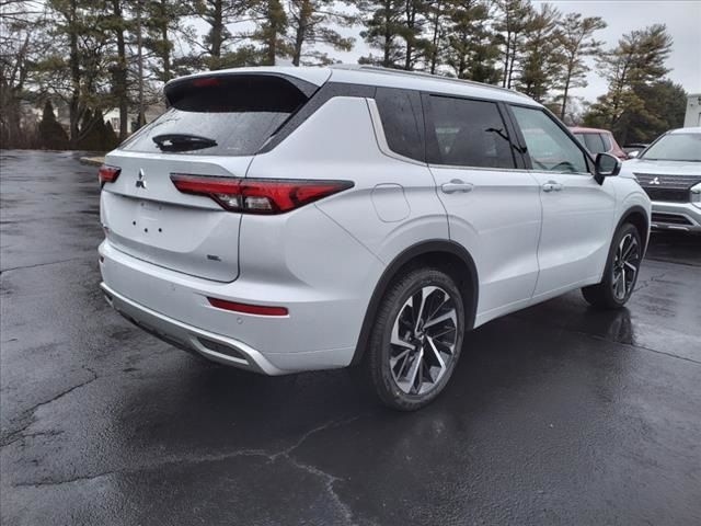 2024 Mitsubishi Outlander SEL