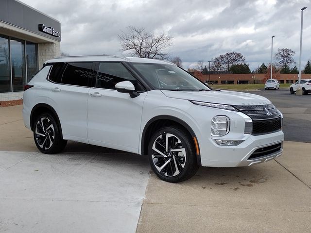 2024 Mitsubishi Outlander SEL