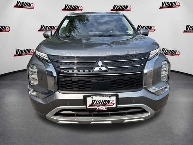 2024 Mitsubishi Outlander 