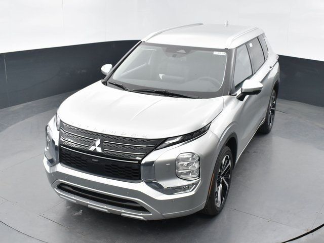 2024 Mitsubishi Outlander SEL