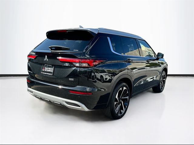 2024 Mitsubishi Outlander SEL Platinum Edition