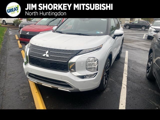 2024 Mitsubishi Outlander SEL