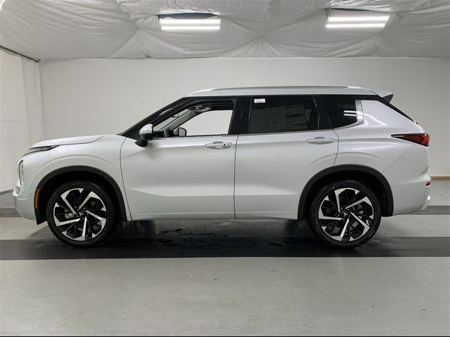 2024 Mitsubishi Outlander SEL