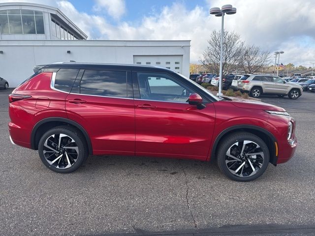 2024 Mitsubishi Outlander SEL