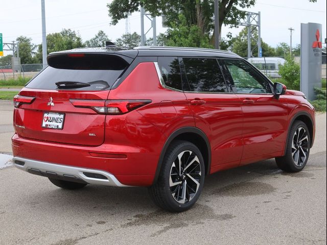 2024 Mitsubishi Outlander SEL