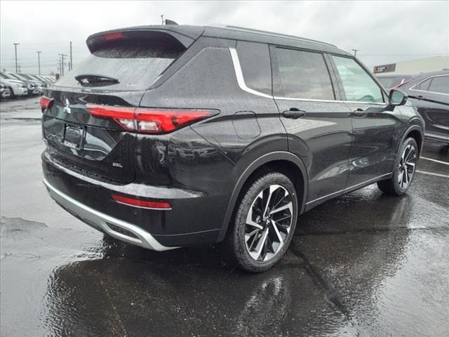 2024 Mitsubishi Outlander SEL