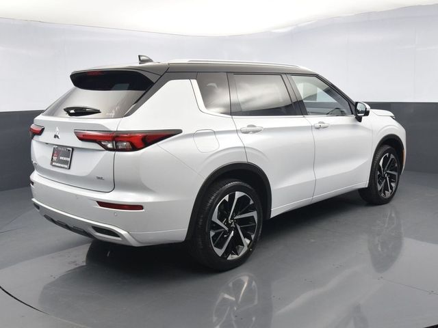 2024 Mitsubishi Outlander SEL