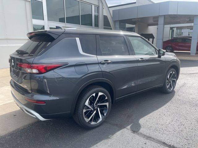 2024 Mitsubishi Outlander SEL