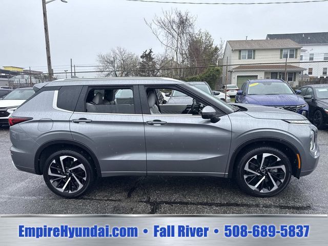 2024 Mitsubishi Outlander SEL