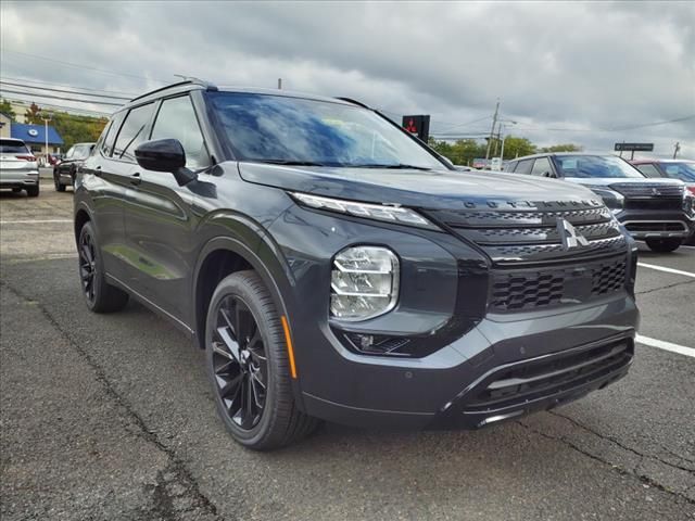 2024 Mitsubishi Outlander SEL Black Edition