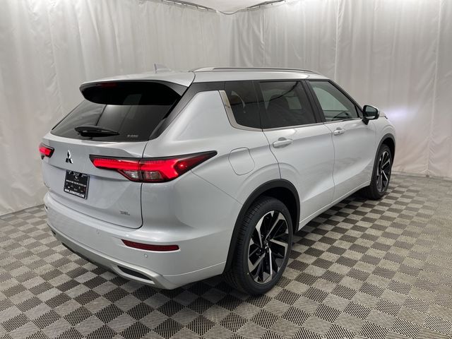 2024 Mitsubishi Outlander SEL