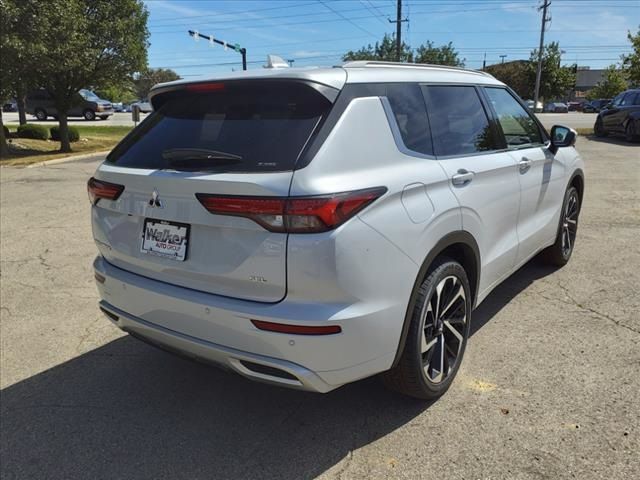 2024 Mitsubishi Outlander SEL