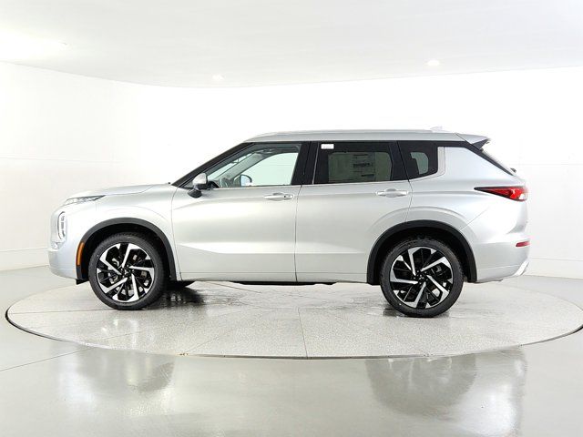 2024 Mitsubishi Outlander SEL