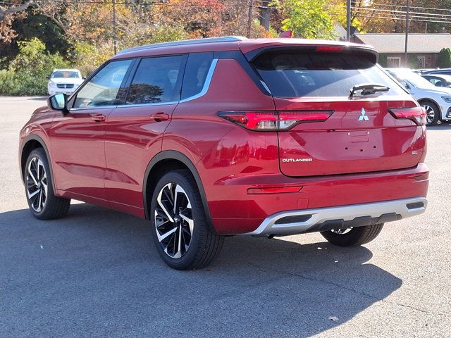 2024 Mitsubishi Outlander SEL