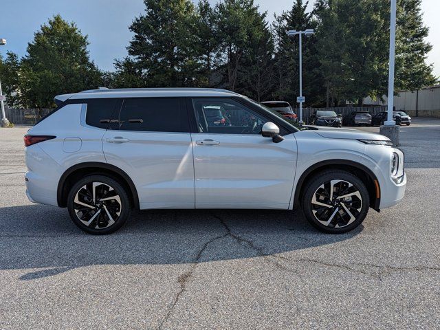 2024 Mitsubishi Outlander SEL