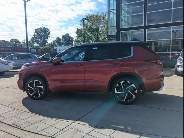 2024 Mitsubishi Outlander SEL