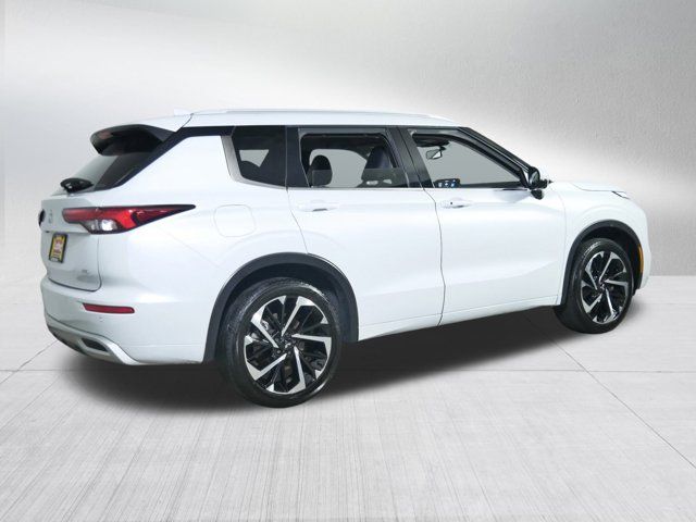 2024 Mitsubishi Outlander SEL