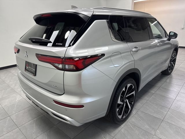 2024 Mitsubishi Outlander SEL