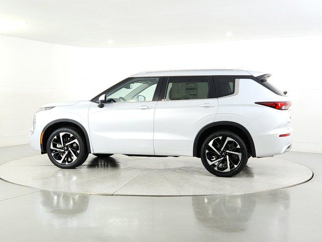 2024 Mitsubishi Outlander SEL