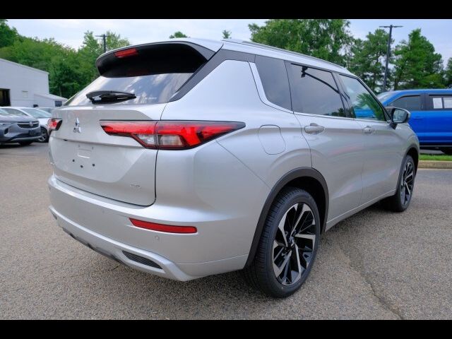 2024 Mitsubishi Outlander SEL