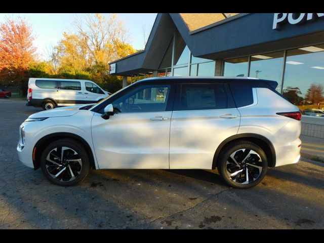 2024 Mitsubishi Outlander SEL