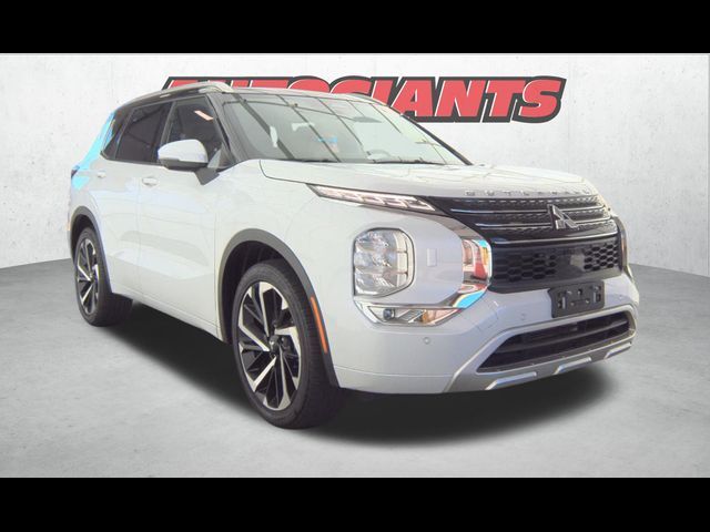 2024 Mitsubishi Outlander SEL