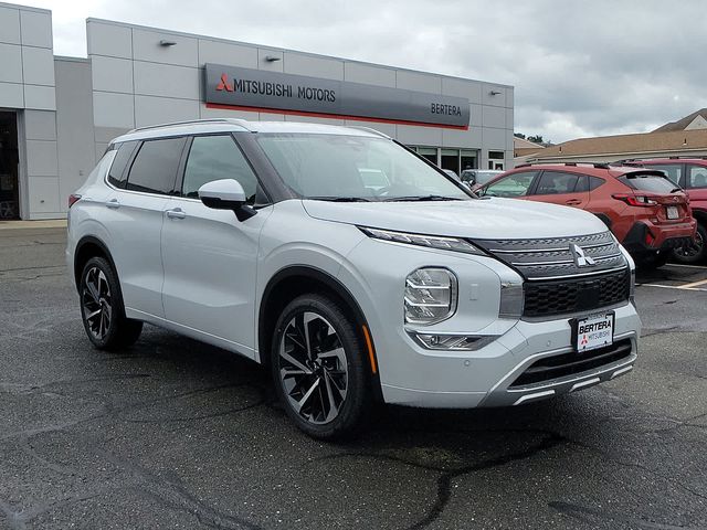 2024 Mitsubishi Outlander SEL