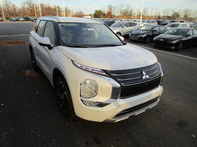 2024 Mitsubishi Outlander SEL