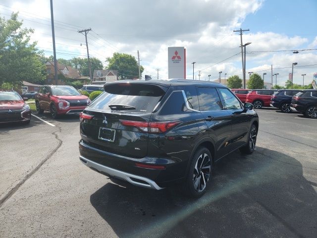 2024 Mitsubishi Outlander SEL