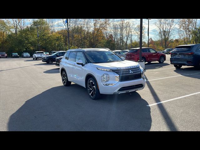 2024 Mitsubishi Outlander SEL