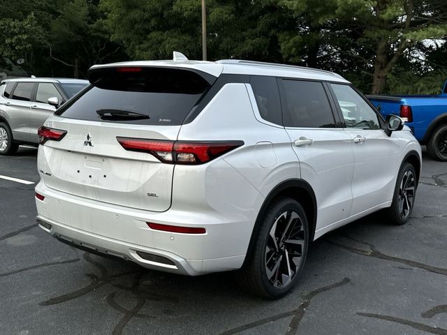 2024 Mitsubishi Outlander SEL