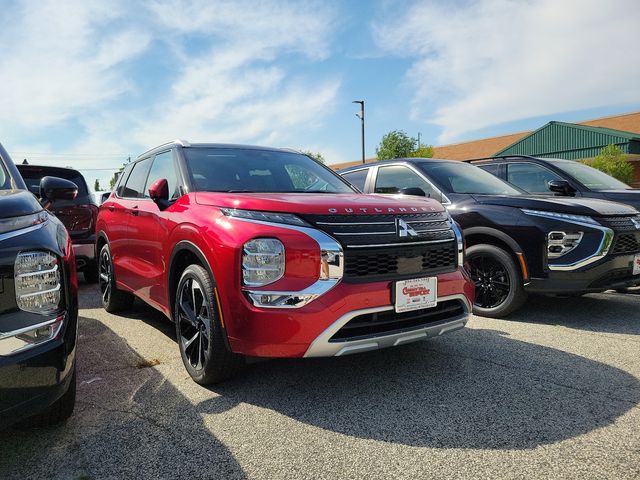 2024 Mitsubishi Outlander SEL